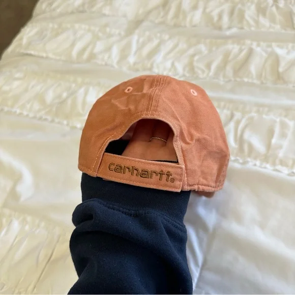 Carhartt hat - Picture 4 of 6